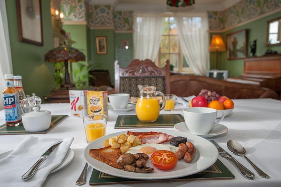 Bed and Breakfast Ardwyn House à Llanwrtyd Wells Extérieur photo